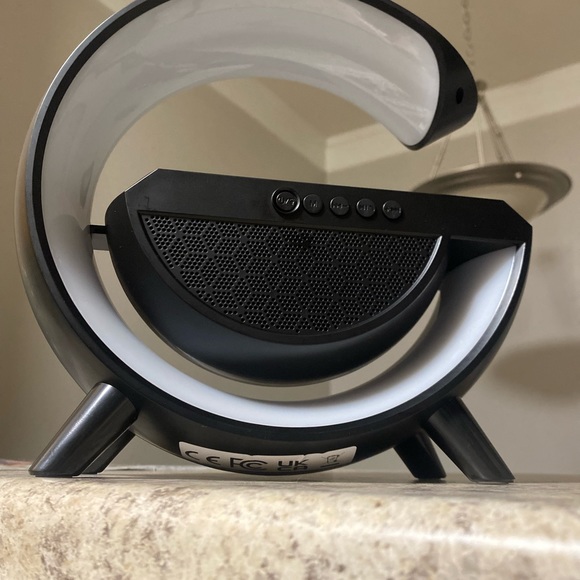 Projector - Picture 2 of 4